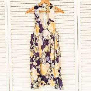 Lulu's Sleeveless Cutout V-neck Dress